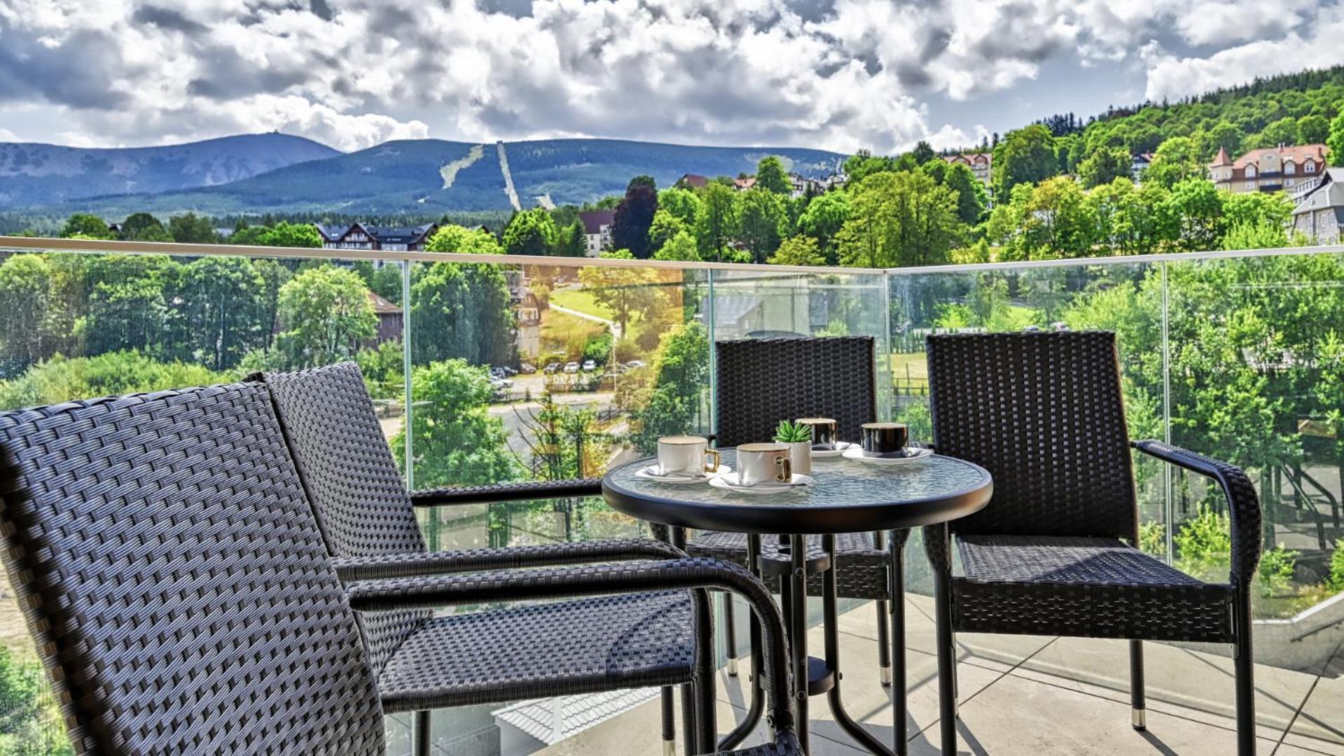 Apartamenty Widokowe Panorama Karkonoszy By Royal Aparts Karpacz Exteriör bild